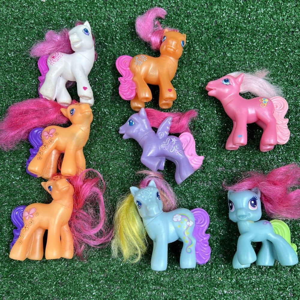 Lot Of 8 2005 My Little Pony McDonald's Toys Soft Hair Plastic Tails